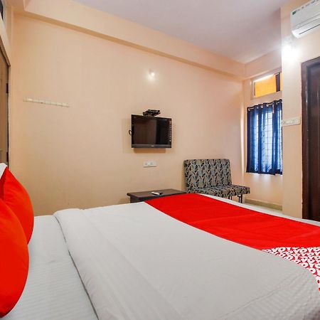 Hotel O R.J.International Pedda Ambarpet エクステリア 写真