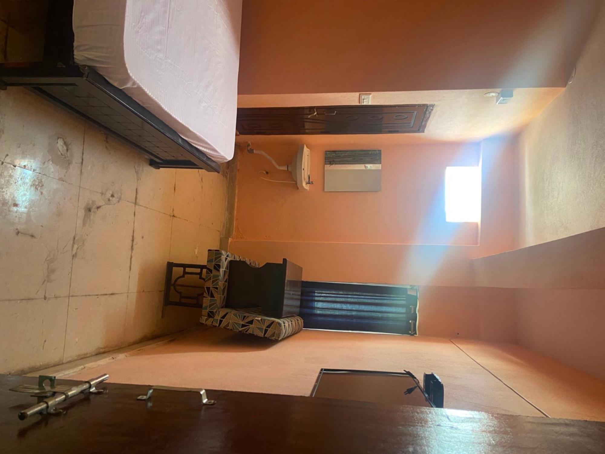 Hotel O R.J.International Pedda Ambarpet エクステリア 写真