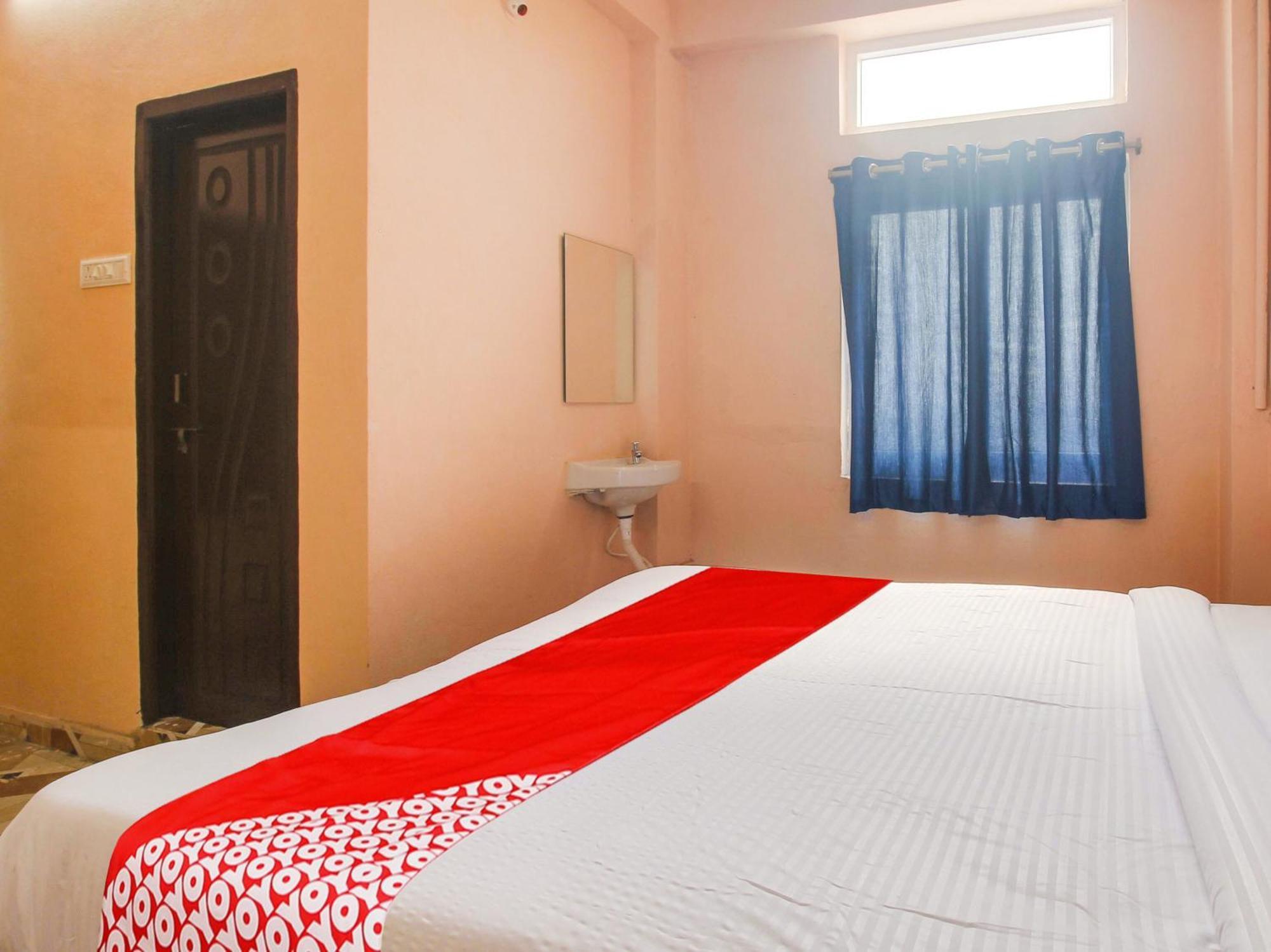Hotel O R.J.International Pedda Ambarpet エクステリア 写真